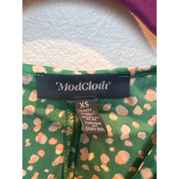 ModCloth Kimono Kuteness Satin Mini Wrap Dress Emerald Green Women's XS NWT - Picture 4 of 8